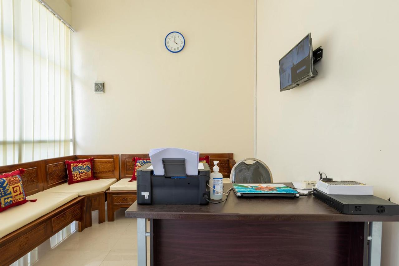 Oyo 3706 Griya Tentrem Syariah Lamongan Экстерьер фото