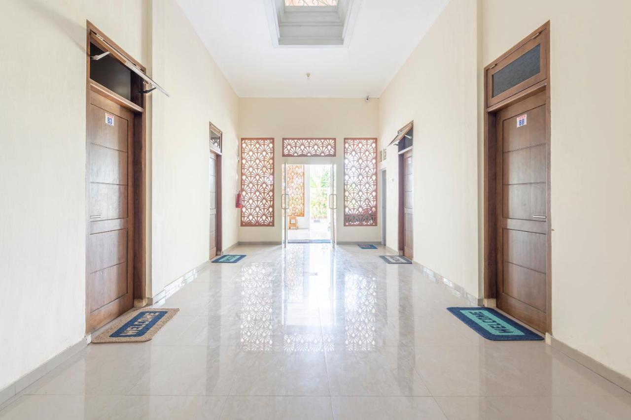 Oyo 3706 Griya Tentrem Syariah Lamongan Экстерьер фото